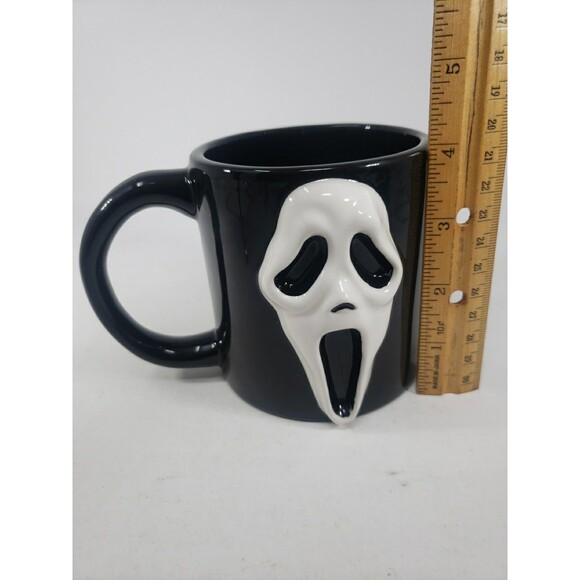 Ghost Face Coffee Mug Black White ICON of Halloween Bioworld 16 oz Scary Spooky - Picture 10 of 13